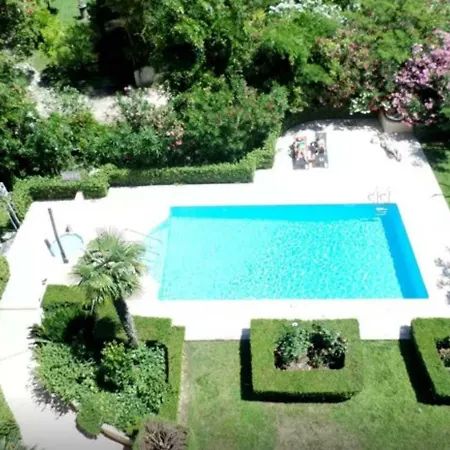 Lux Studio Our Swimming Pool And Garden Cannes Exterior photo